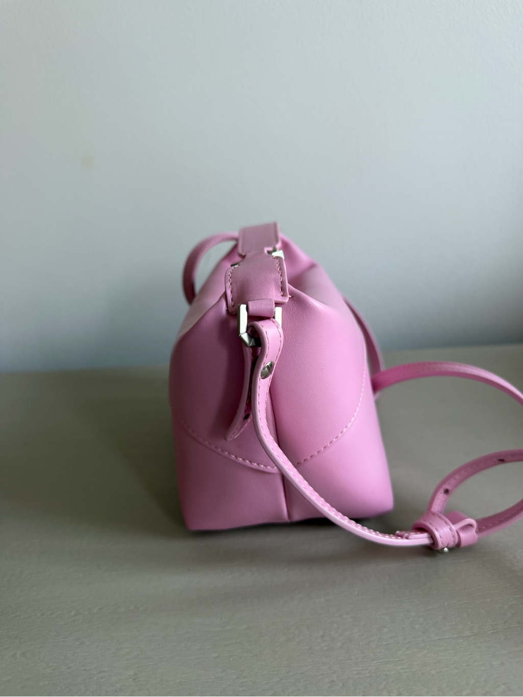 Eera Moon Pink Bag Genuine Leather — image 4 of 8